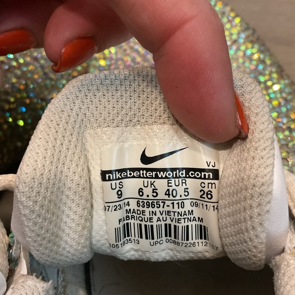 Nike SHOX Swarovski Crystal Rhinestone Diamond-Like Sneakers Shoes Gift Y2K sz 9 - Picture 3 of 9